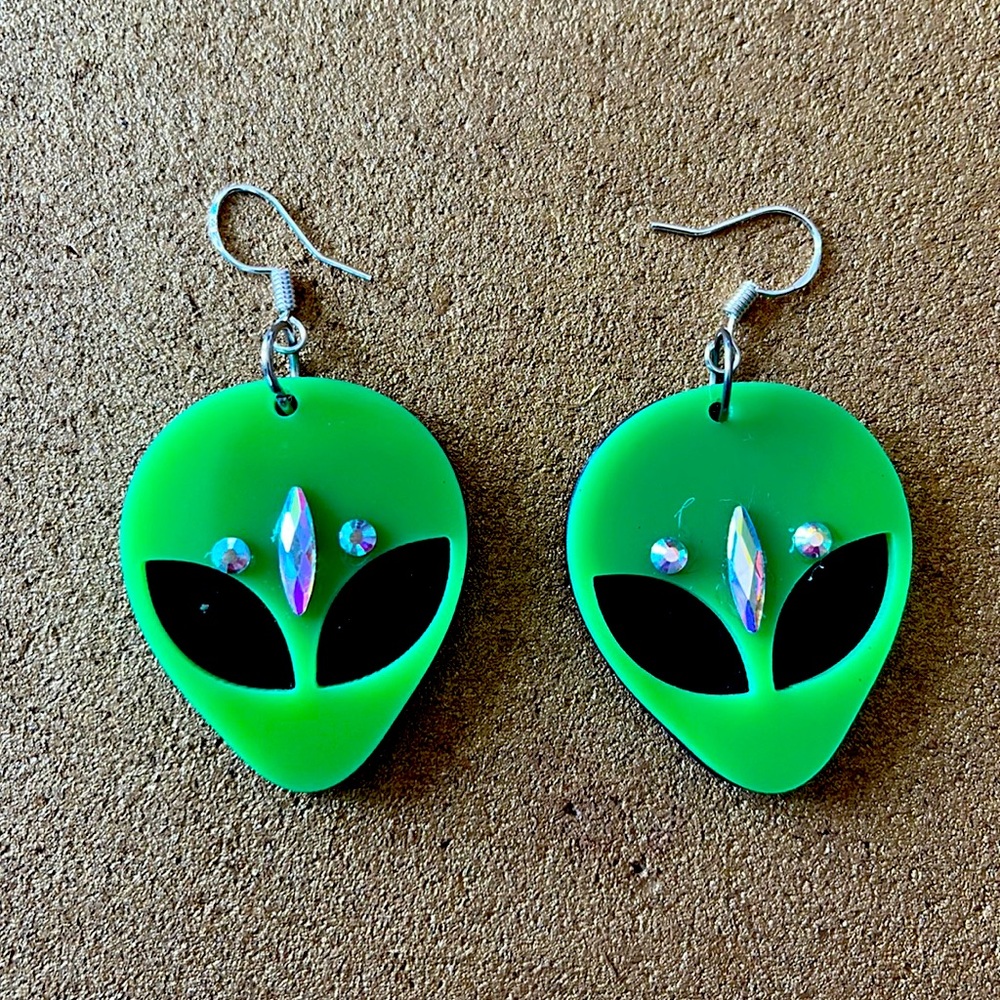 Green alien dangle earrings with holographic rhinestones
